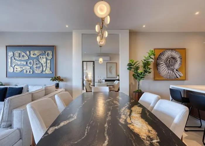 Сasa de vacaciones Elegant With Heated Pool, Pickleball, Gym & Garden Views Cabo San Lucas